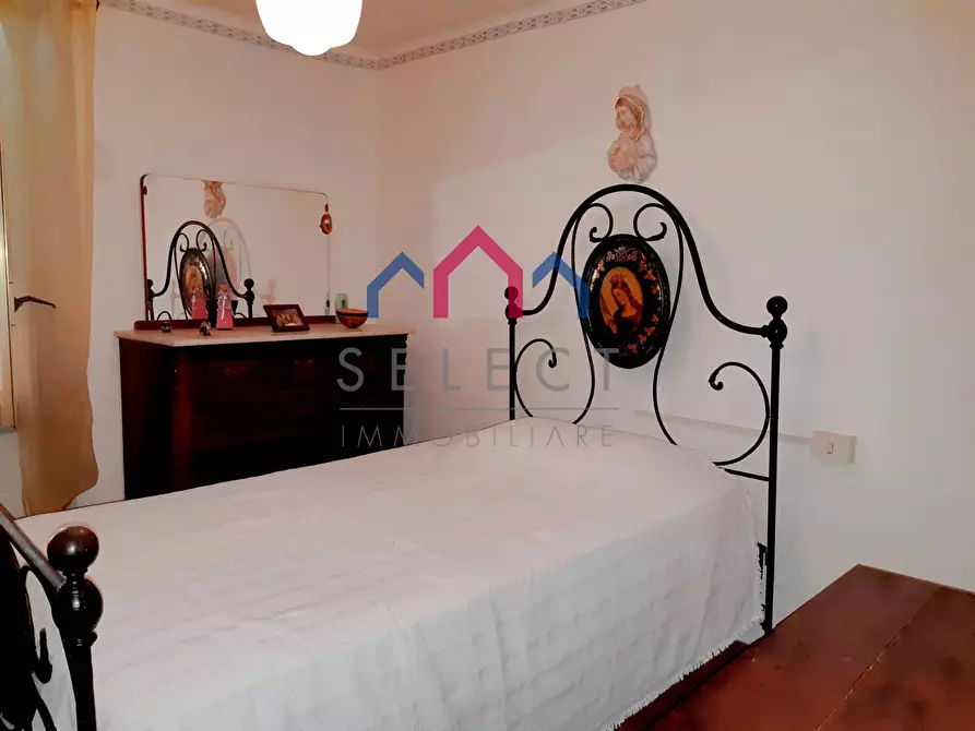 Immagine 46 di Casa semindipendente in vendita  a Borgo A Mozzano