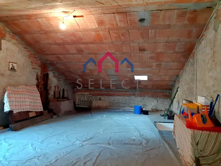 Immagine 53 di Casa semindipendente in vendita  a Borgo A Mozzano