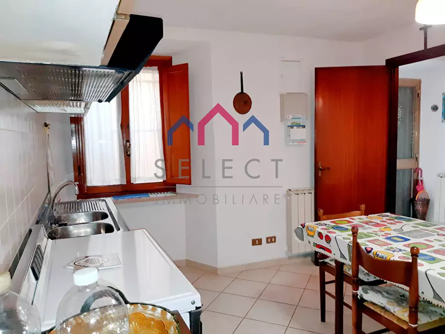 Immagine 13 di Casa semindipendente in vendita  a Borgo A Mozzano