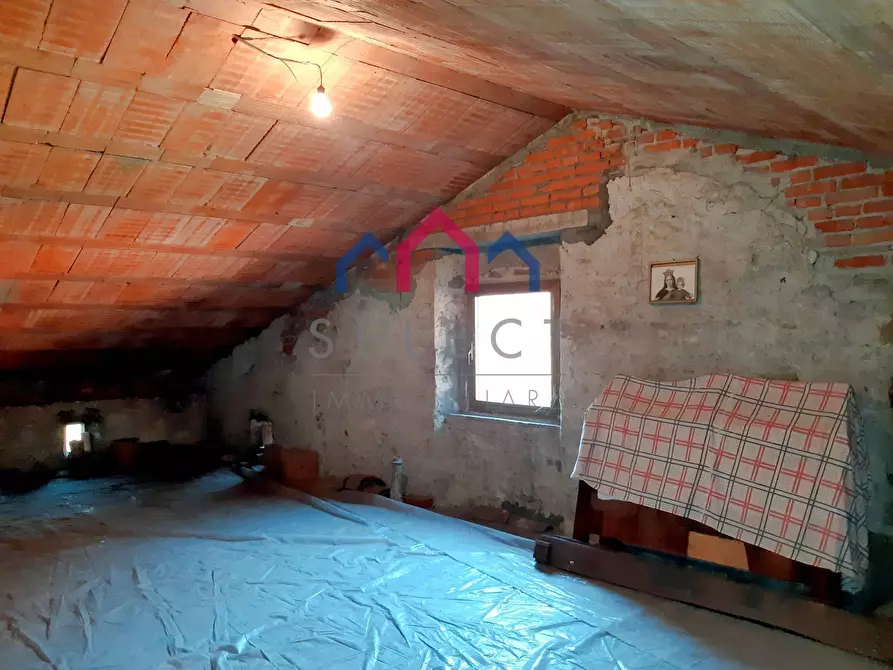 Immagine 52 di Casa semindipendente in vendita  a Borgo A Mozzano