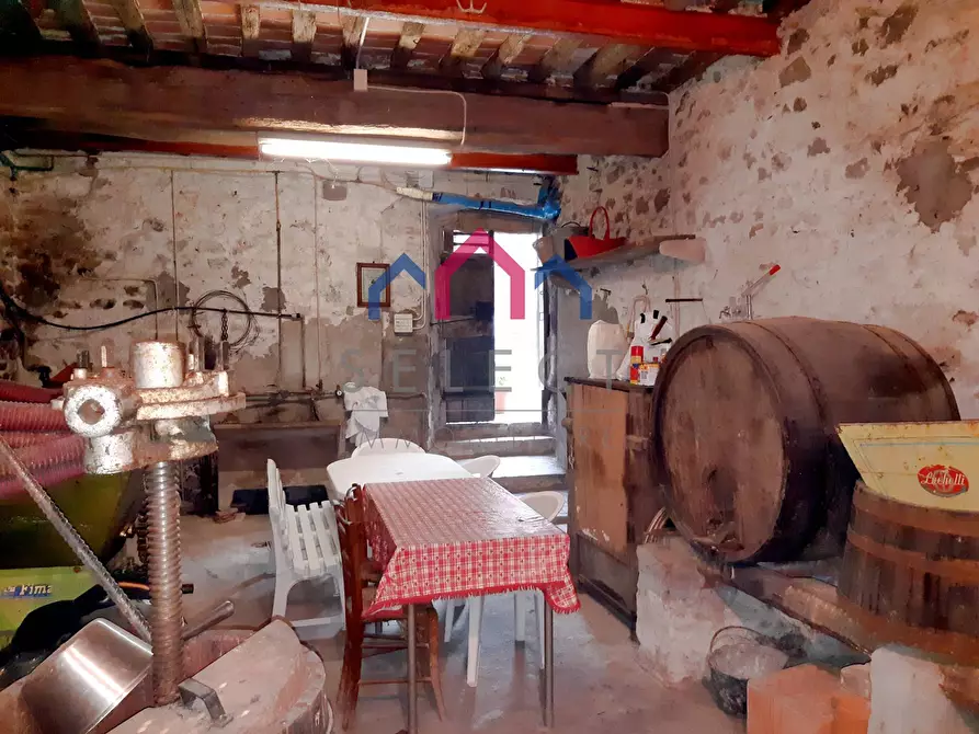 Immagine 68 di Casa semindipendente in vendita  a Borgo A Mozzano