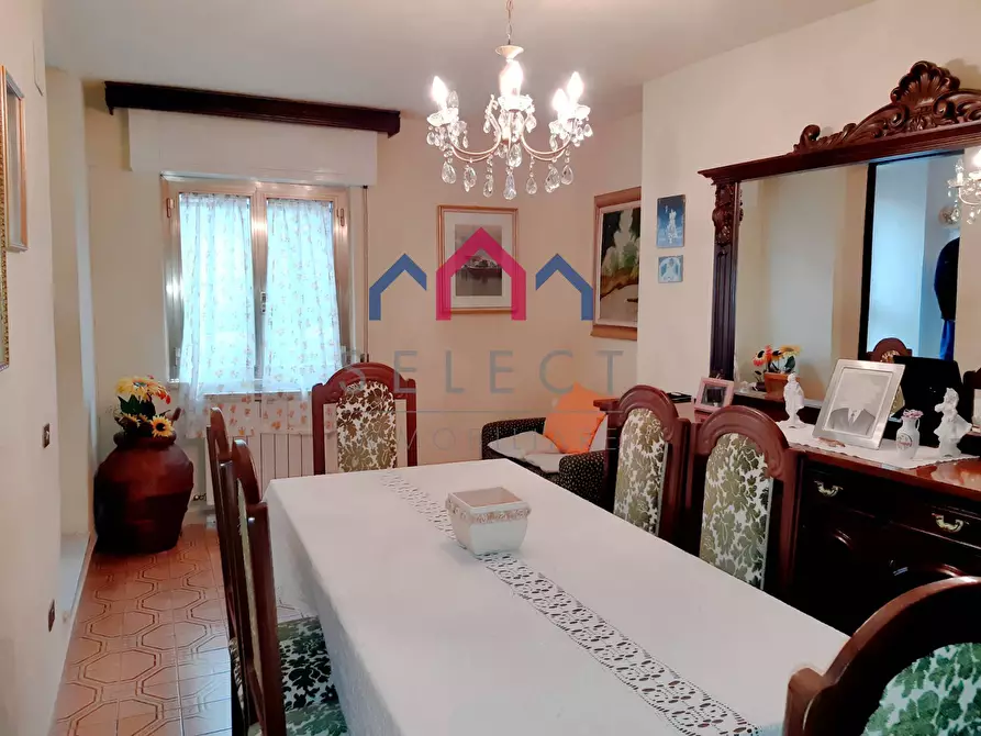 Immagine 15 di Casa semindipendente in vendita  a Borgo A Mozzano