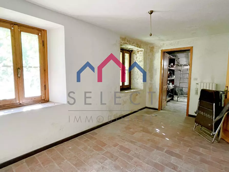 Immagine 33 di Casa semindipendente in vendita  a Borgo A Mozzano