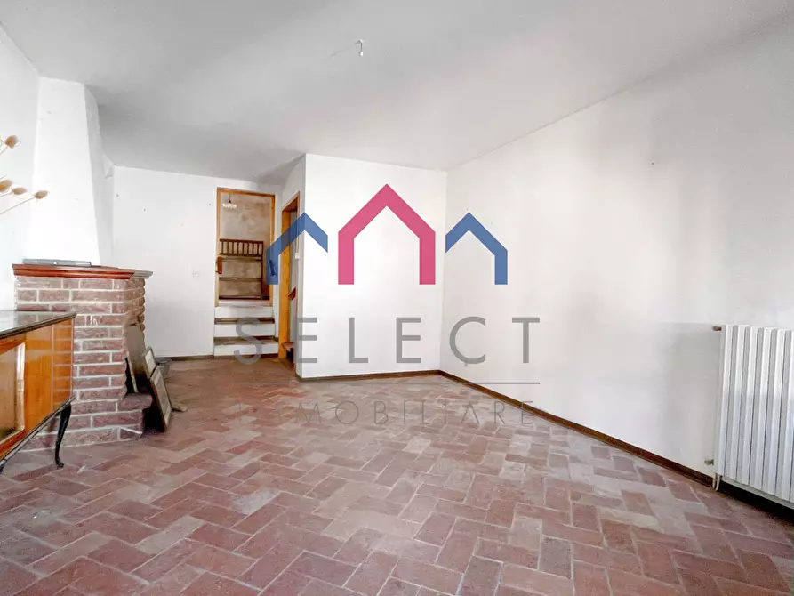 Immagine 9 di Casa semindipendente in vendita  a Borgo A Mozzano