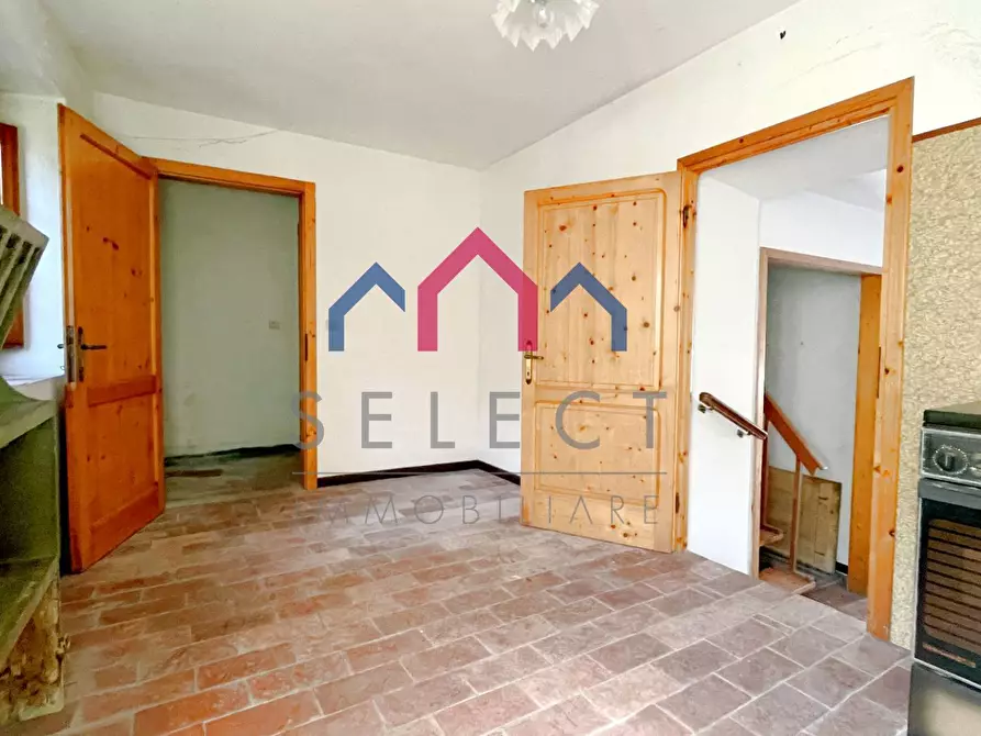 Immagine 21 di Casa semindipendente in vendita  a Borgo A Mozzano