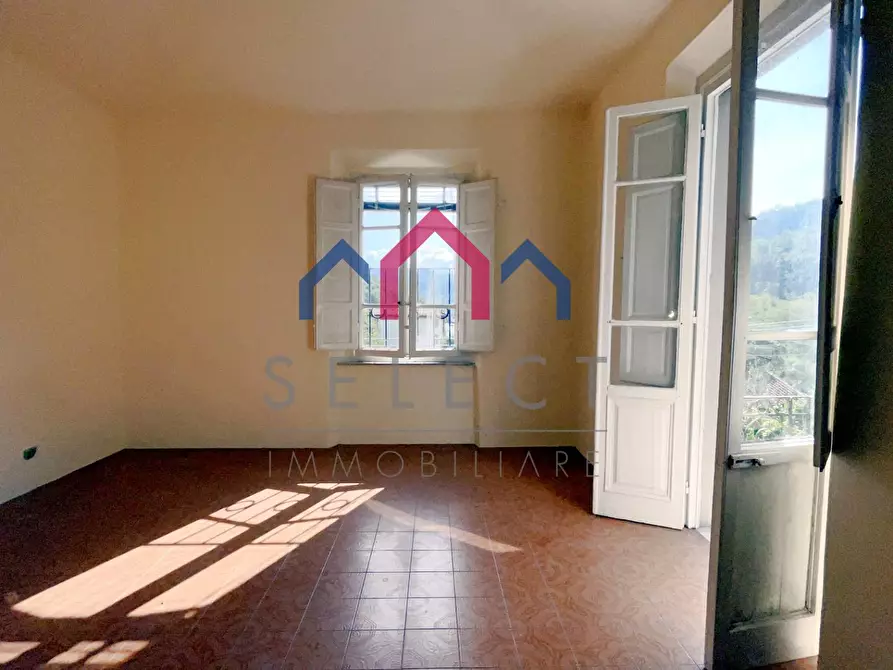 Immagine 39 di Appartamento in vendita  a Pescaglia