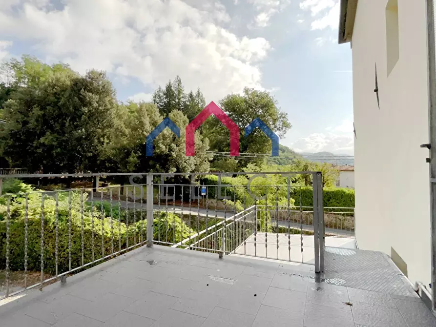 Immagine 28 di Appartamento in vendita  a Pescaglia