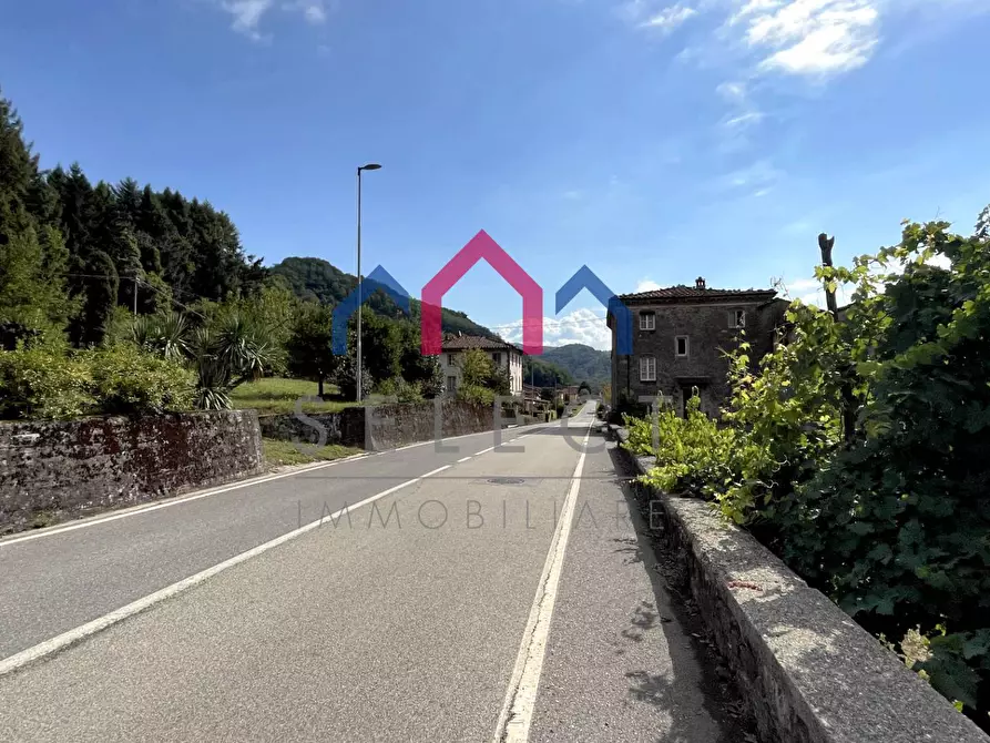 Immagine 62 di Appartamento in vendita  a Pescaglia