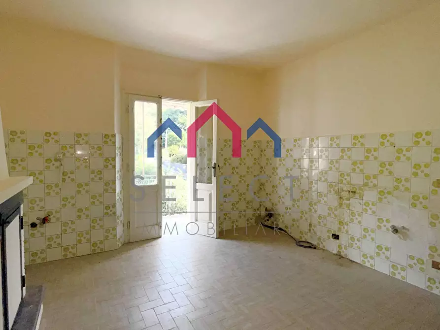 Immagine 17 di Appartamento in vendita  a Pescaglia