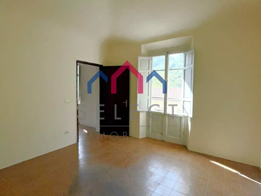 Immagine 55 di Appartamento in vendita  a Pescaglia