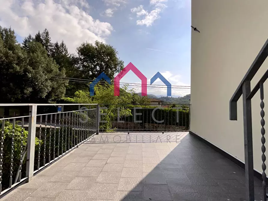 Immagine 30 di Appartamento in vendita  a Pescaglia