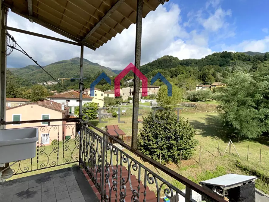 Immagine 21 di Appartamento in vendita  a Pescaglia