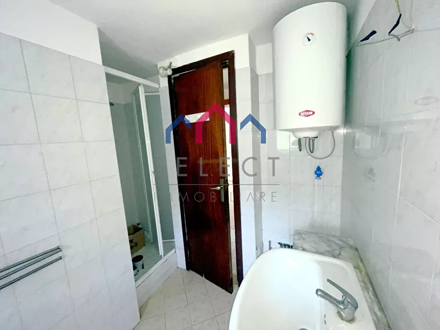 Immagine 36 di Appartamento in vendita  a Pescaglia