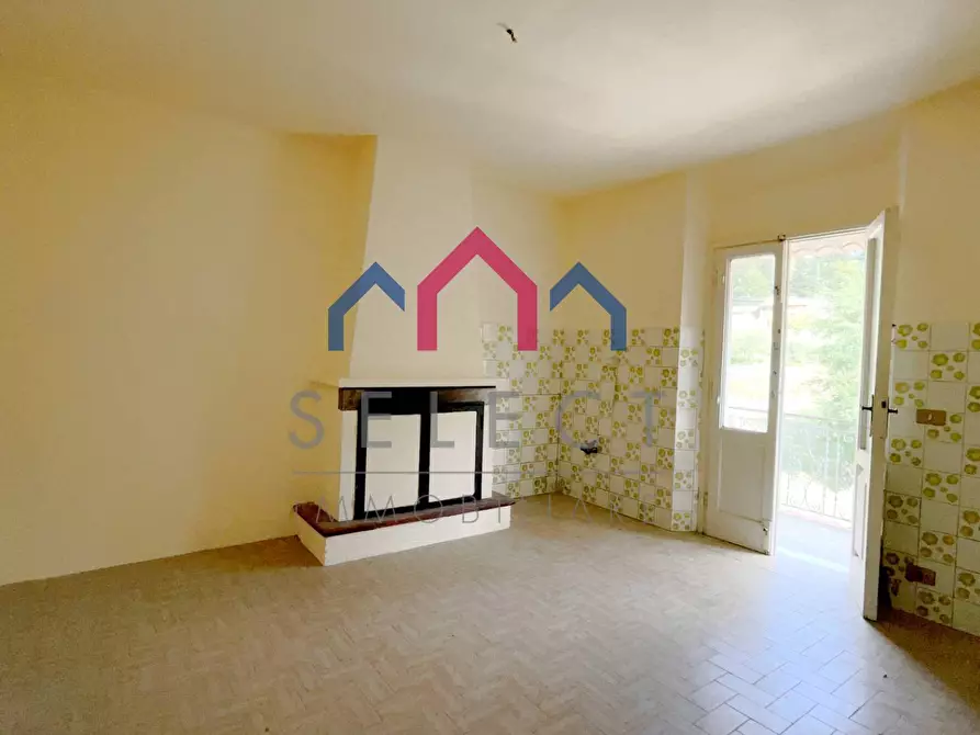 Immagine 14 di Appartamento in vendita  a Pescaglia