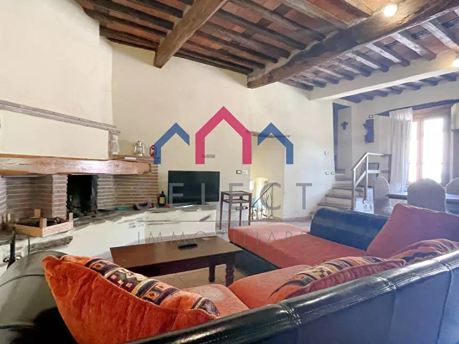 Immagine 25 di Casa semindipendente in vendita  a Pescaglia