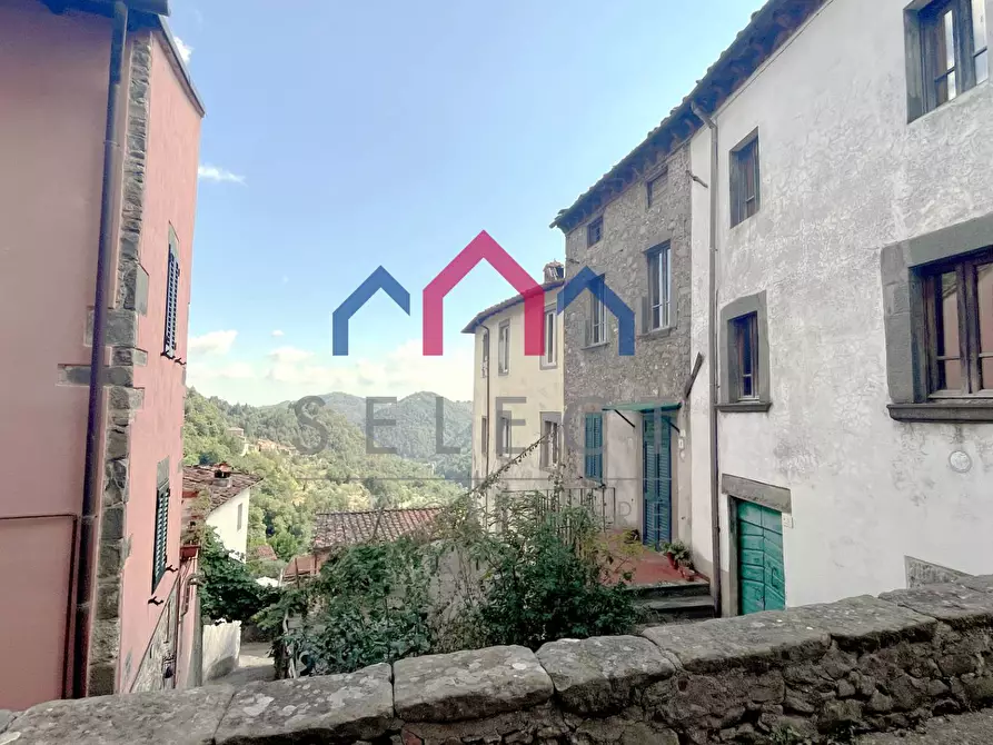 Immagine 3 di Casa semindipendente in vendita  a Pescaglia