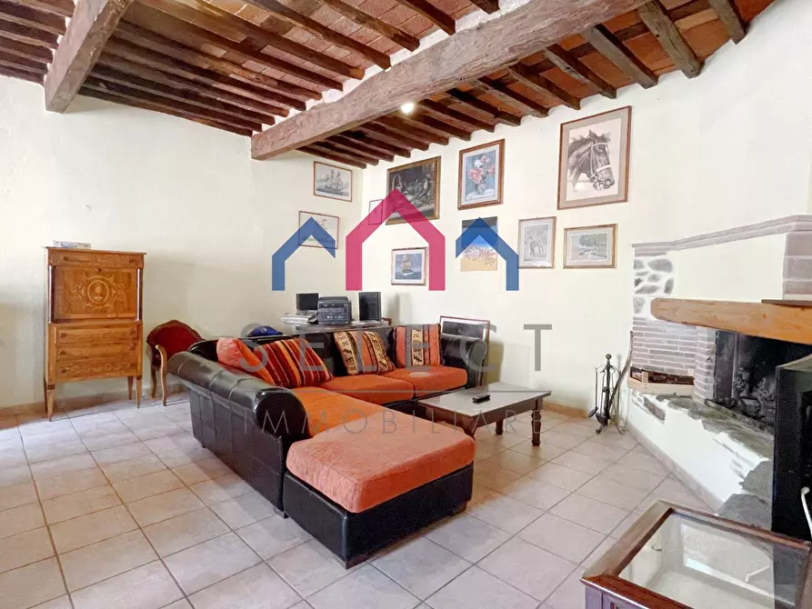 Immagine 17 di Casa semindipendente in vendita  a Pescaglia