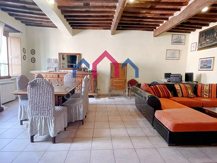 Immagine 18 di Casa semindipendente in vendita  a Pescaglia