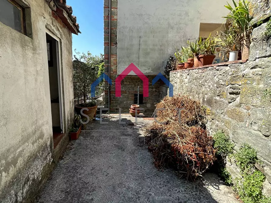 Immagine 48 di Casa semindipendente in vendita  a Villa Basilica