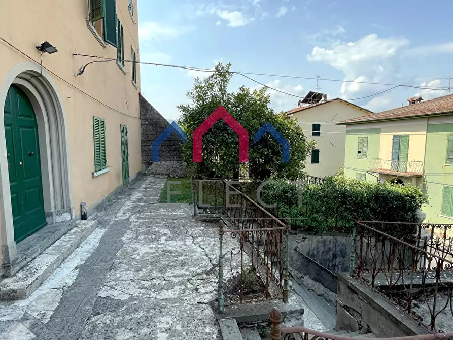 Immagine 6 di Appartamento in vendita  a Barga