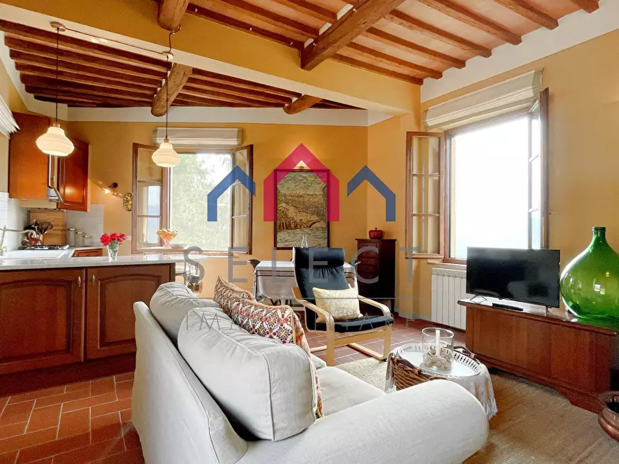 Immagine 18 di Appartamento in vendita  a Barga