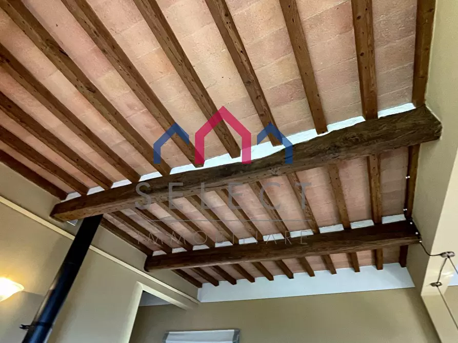 Immagine 37 di Appartamento in vendita  a Barga