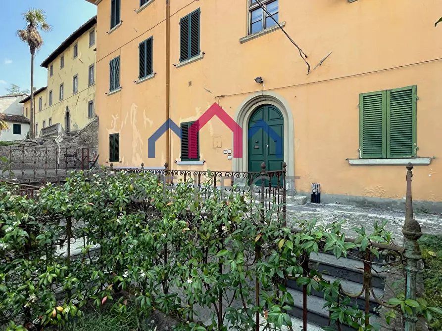 Immagine 4 di Appartamento in vendita  a Barga