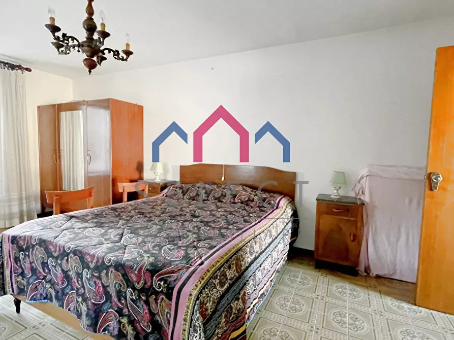 Immagine 42 di Casa semindipendente in vendita  a Sillano Giuncugnano