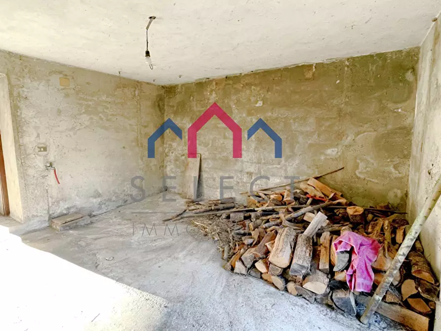 Immagine 84 di Casa semindipendente in vendita  a Sillano Giuncugnano