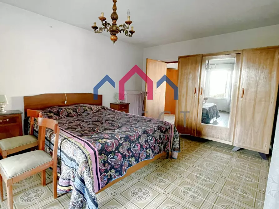 Immagine 41 di Casa semindipendente in vendita  a Sillano Giuncugnano