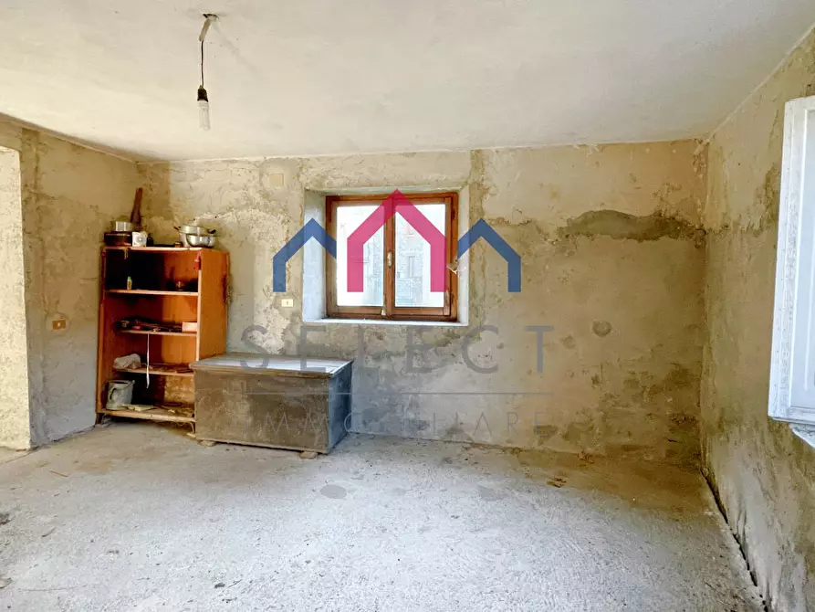 Immagine 77 di Casa semindipendente in vendita  a Sillano Giuncugnano