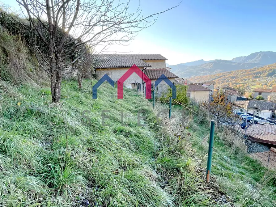 Immagine 96 di Casa semindipendente in vendita  a Sillano Giuncugnano