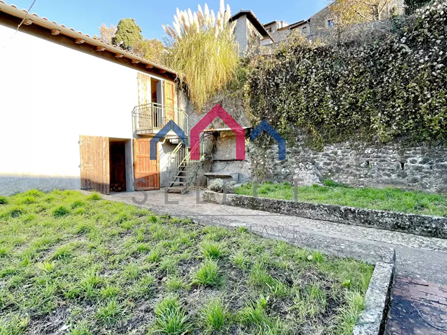 Immagine 66 di Casa semindipendente in vendita  a Sillano Giuncugnano