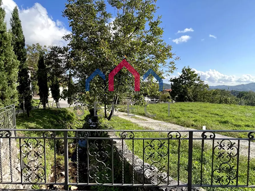 Immagine 96 di Rustico / casale in vendita  a Pescaglia