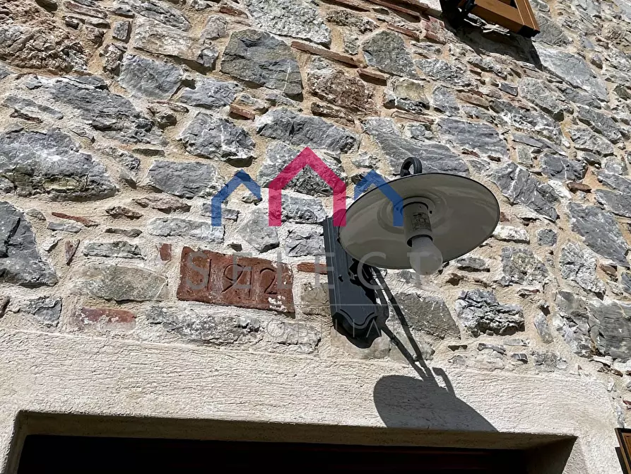 Immagine 61 di Rustico / casale in vendita  a Pescaglia