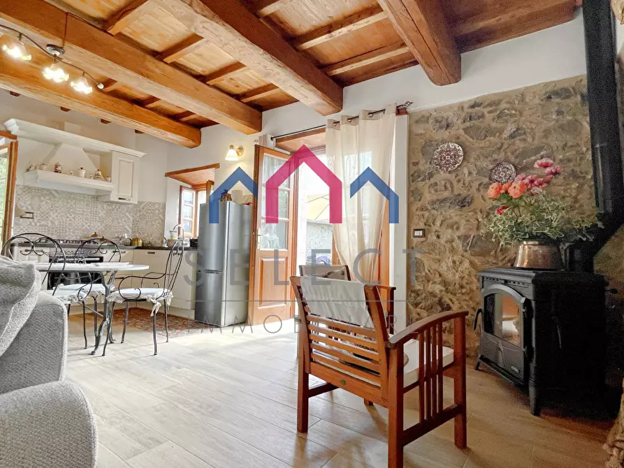 Immagine 20 di Rustico / casale in vendita  a Pescaglia