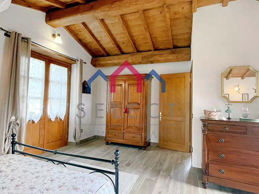 Immagine 43 di Rustico / casale in vendita  a Pescaglia