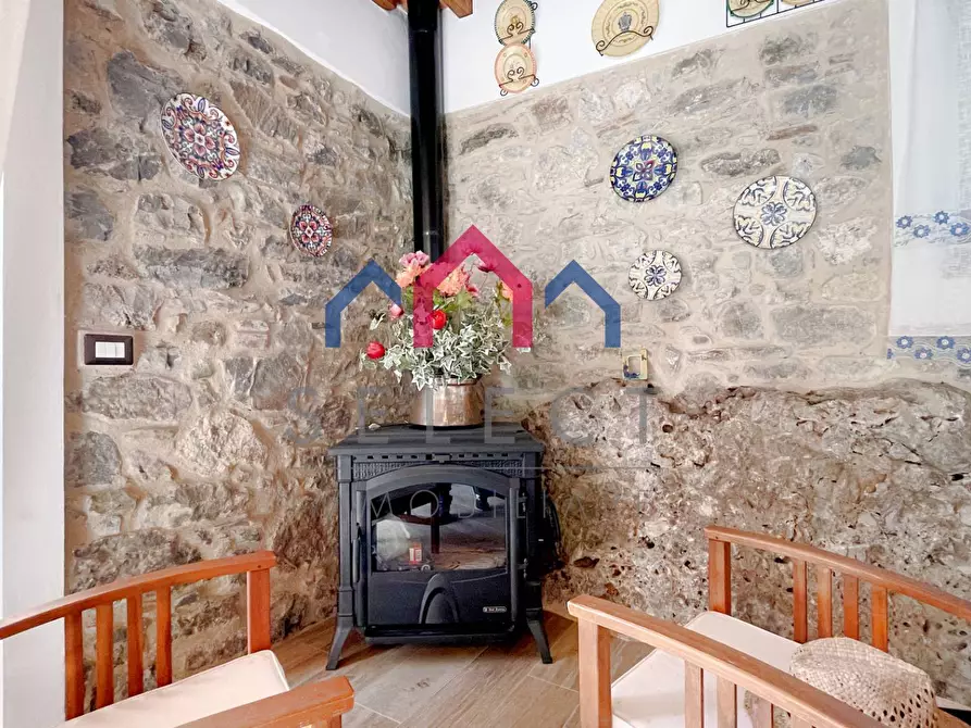 Immagine 35 di Rustico / casale in vendita  a Pescaglia