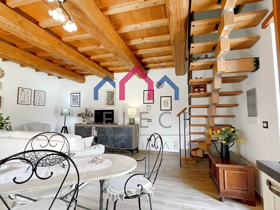 Immagine 14 di Rustico / casale in vendita  a Pescaglia