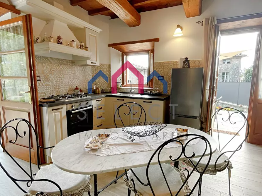 Immagine 31 di Rustico / casale in vendita  a Pescaglia