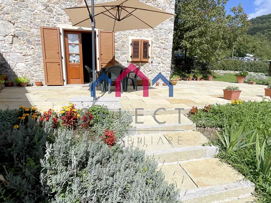 Immagine 10 di Rustico / casale in vendita  a Pescaglia