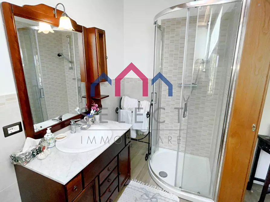 Immagine 39 di Rustico / casale in vendita  a Pescaglia