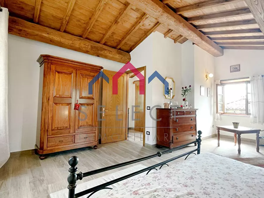 Immagine 48 di Rustico / casale in vendita  a Pescaglia