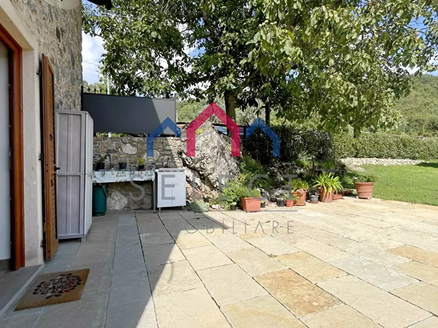 Immagine 52 di Rustico / casale in vendita  a Pescaglia