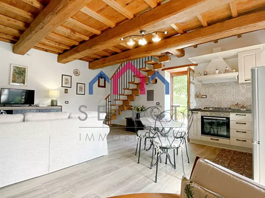 Immagine 26 di Rustico / casale in vendita  a Pescaglia