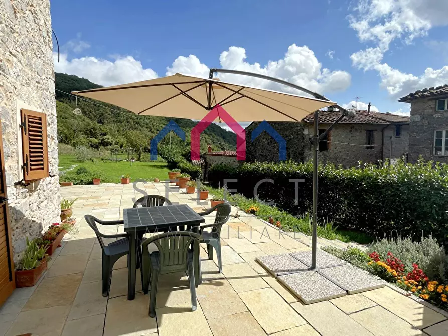 Immagine 5 di Rustico / casale in vendita  a Pescaglia