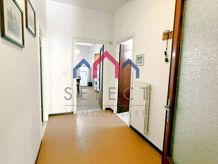 Immagine 17 di Casa semindipendente in vendita  a Bagni Di Lucca