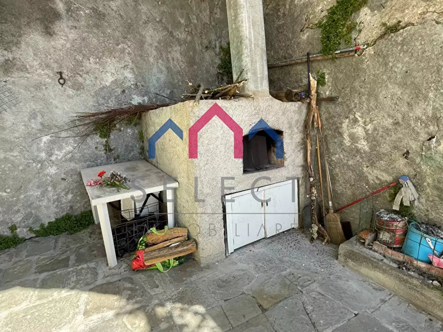 Immagine 43 di Casa semindipendente in vendita  a Bagni Di Lucca