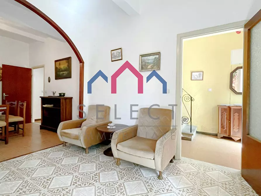 Immagine 2 di Casa semindipendente in vendita  a Bagni Di Lucca