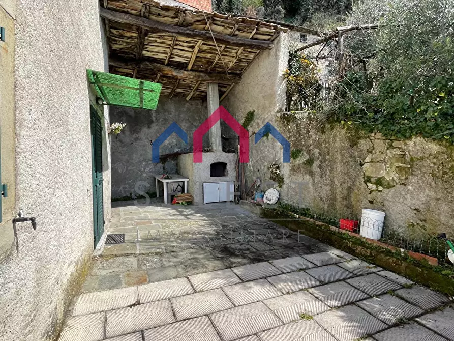 Immagine 40 di Casa semindipendente in vendita  a Bagni Di Lucca